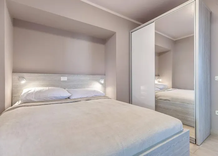 Apartman Paradiso, No 6